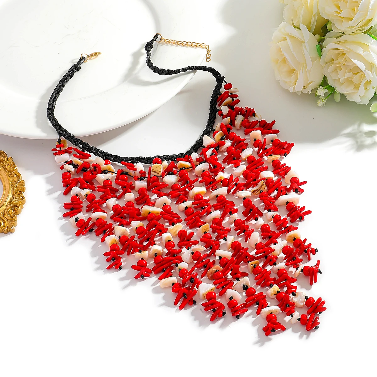 

Seashell Cascade Necklace For Women Bohemia Handmade Beaded Long Tassel Charm Jewelry Elegant Summer Beach Accessories Gift