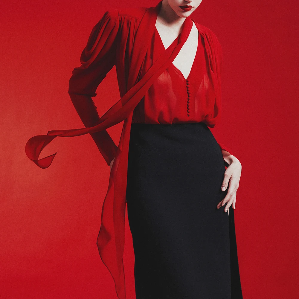 TWOTWurea-Chemisier à plis épissés YLE pour femmes, col en V solide, manches longues, haut patchwork transparent, vêtements féminins, tempérament, nouveau