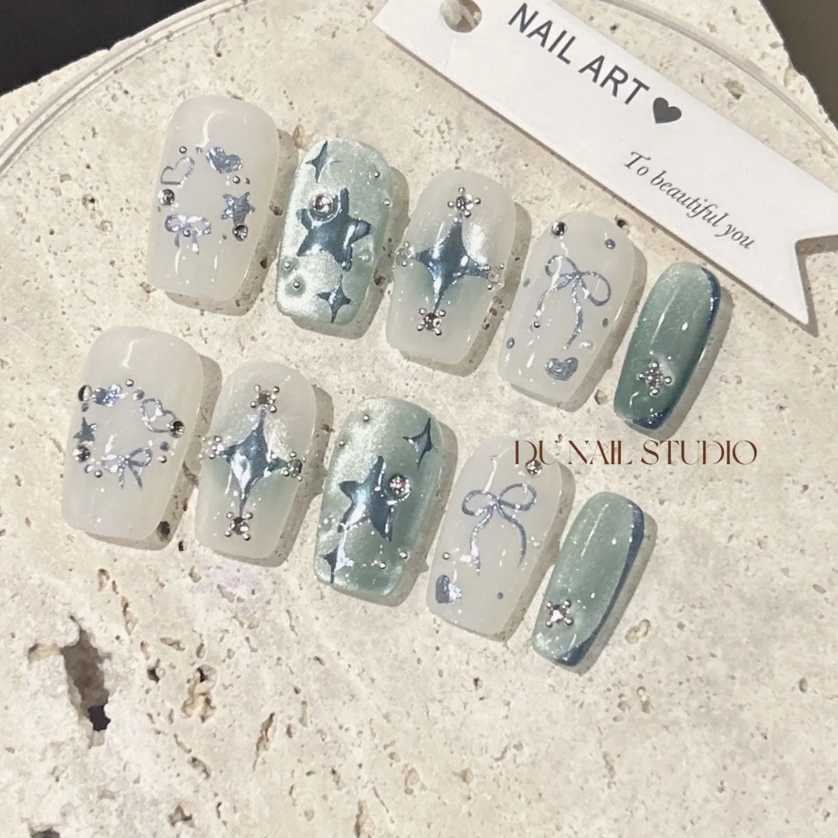 10Pcs Cat's Eye Star Design Handmade Nails Tips Blue Green Full Cover Fake Nail Art Short Ballet Detachable False Nails Press On