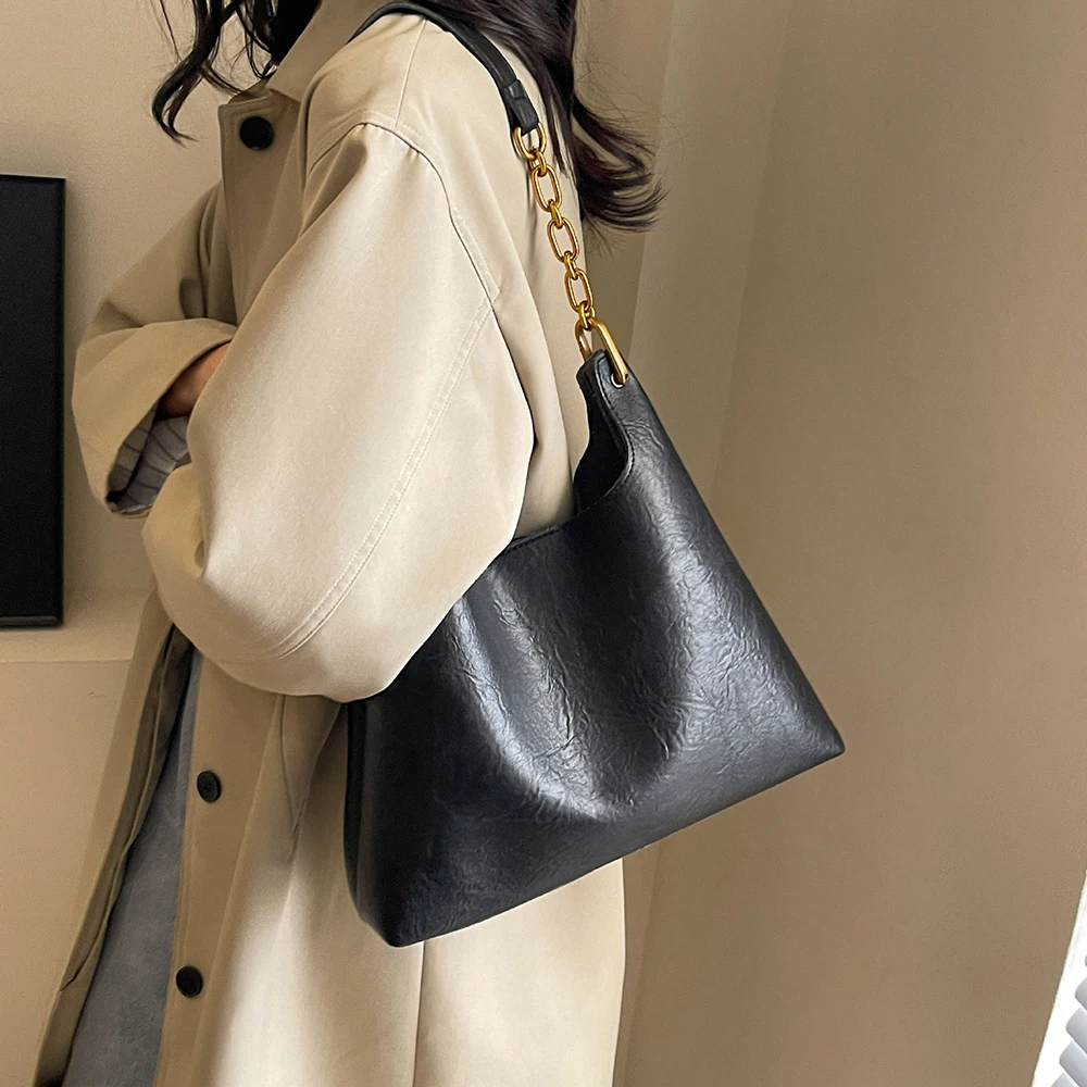 High Grade Soft Pu Leather Shoulder Bag for Women Simple Solid Color Large Capacity Composite Bags Commuter Underarm Bags
