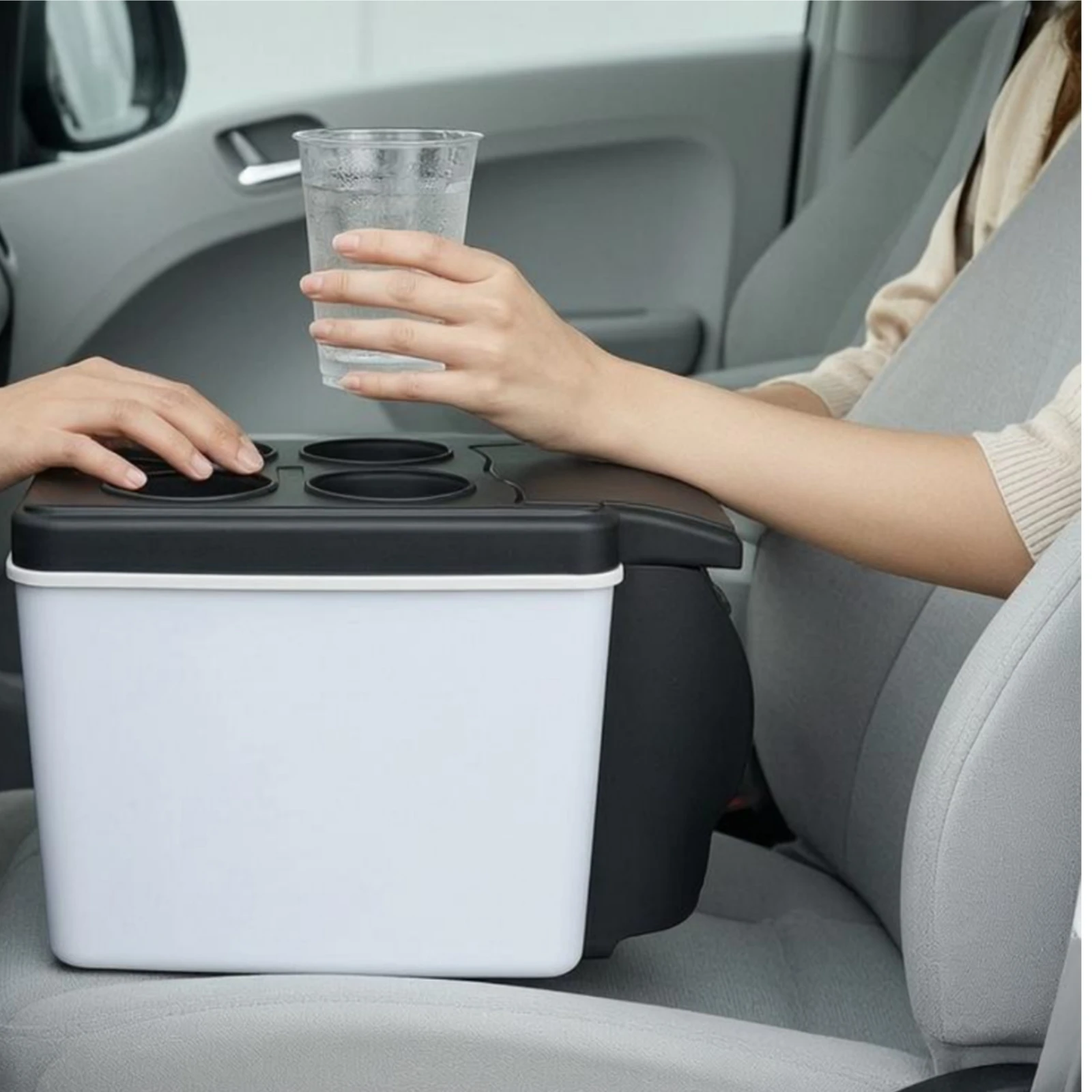 Thermoelectric Car Fridge Cup Holders Portable Refrigerator Warming Fridge Compact Travel Appliance Rectangular for Vehicle