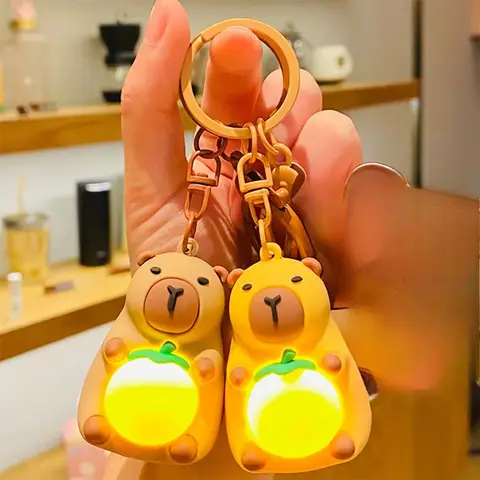 Simulation Capibara Anime Lighting In The Dark Toy Kawaii Cute Mini Doll Warm Light Keyring Creative Luminous Capybara Keychain