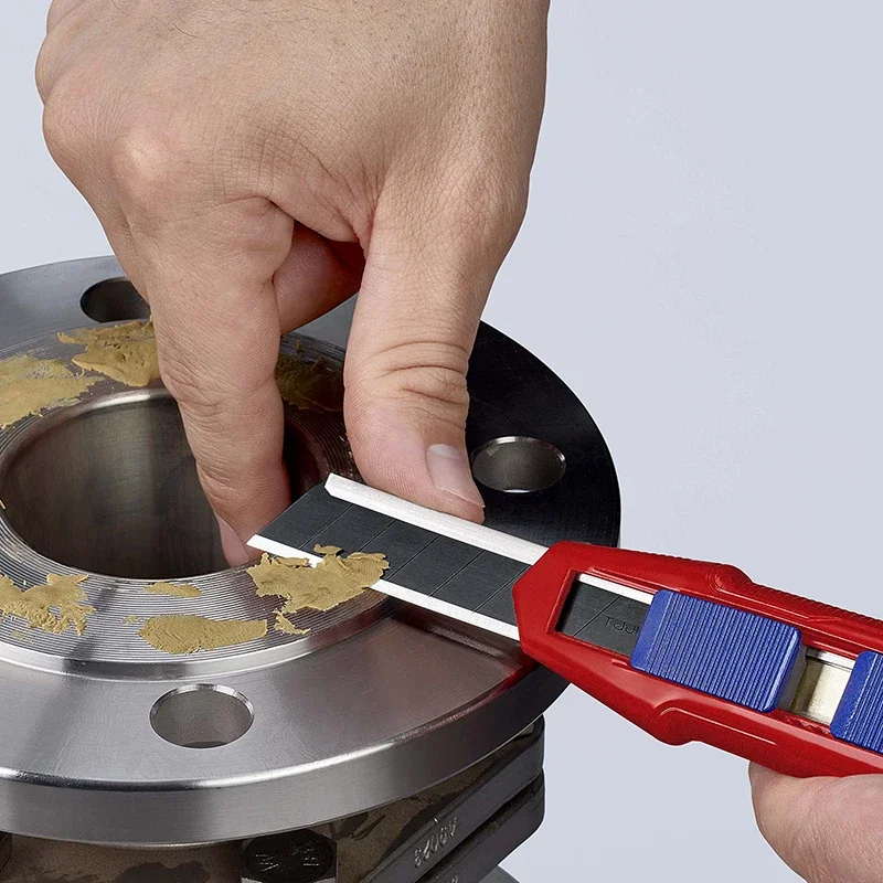 KNIPEX 90 10 165 BK CutiX Universal Knife Suit for Cutting Wallpaper etc Utility Knifves CutiX Universal Knife