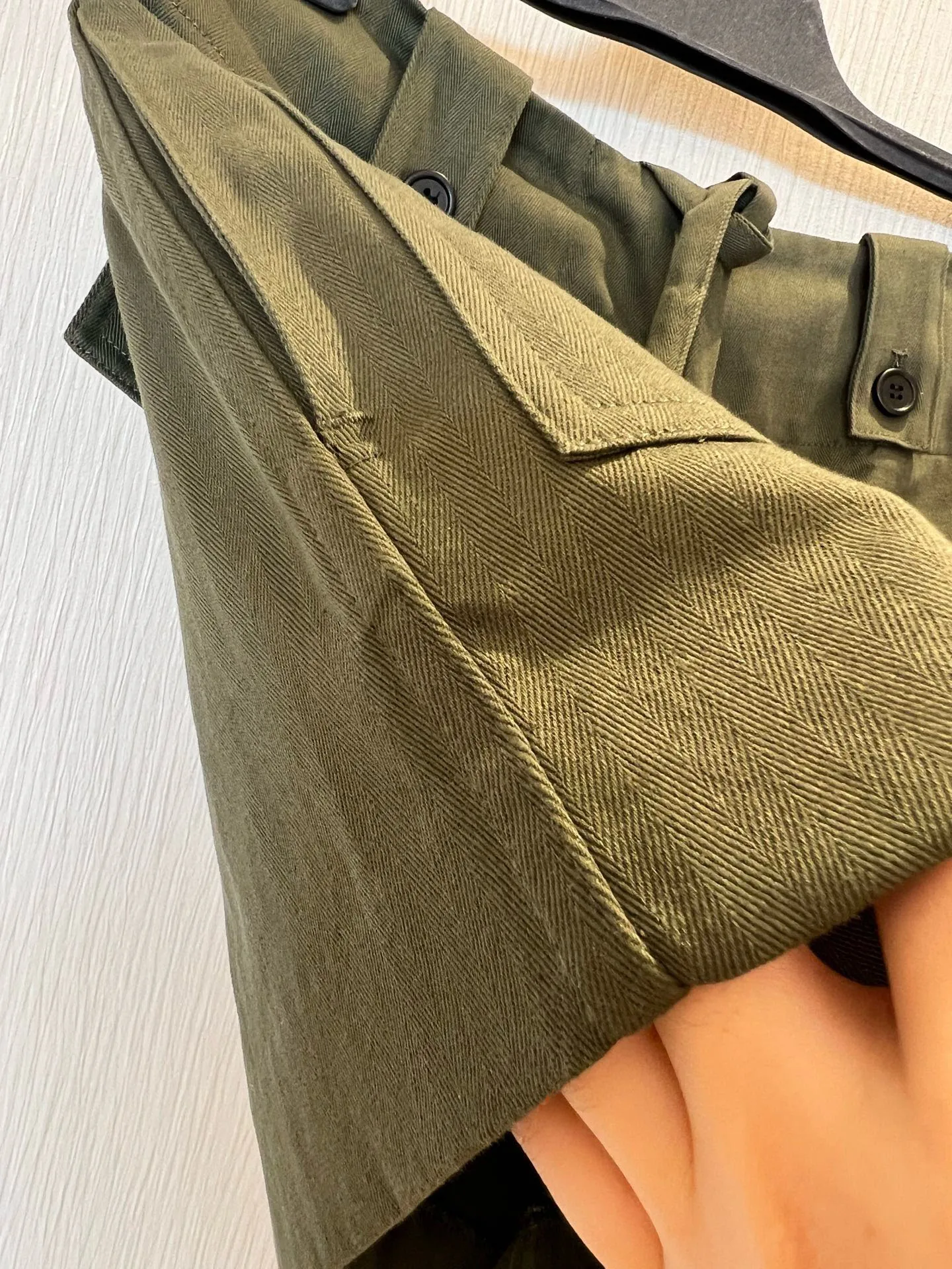 Green Workwear Shorts With Comfortable And Breathable Three-Dimensional Pocket Design,Simple,Cool And Stylish, Personalized Girl