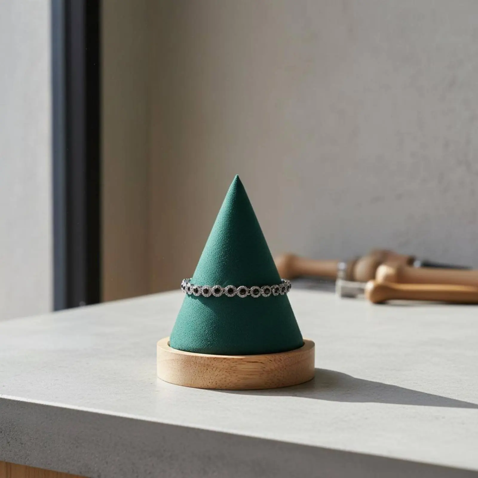 

Wooden Cone Display Stand Stable Base Cone Bracelet Stand Bangle Display Holder Compact for Photo Photography, Boutique