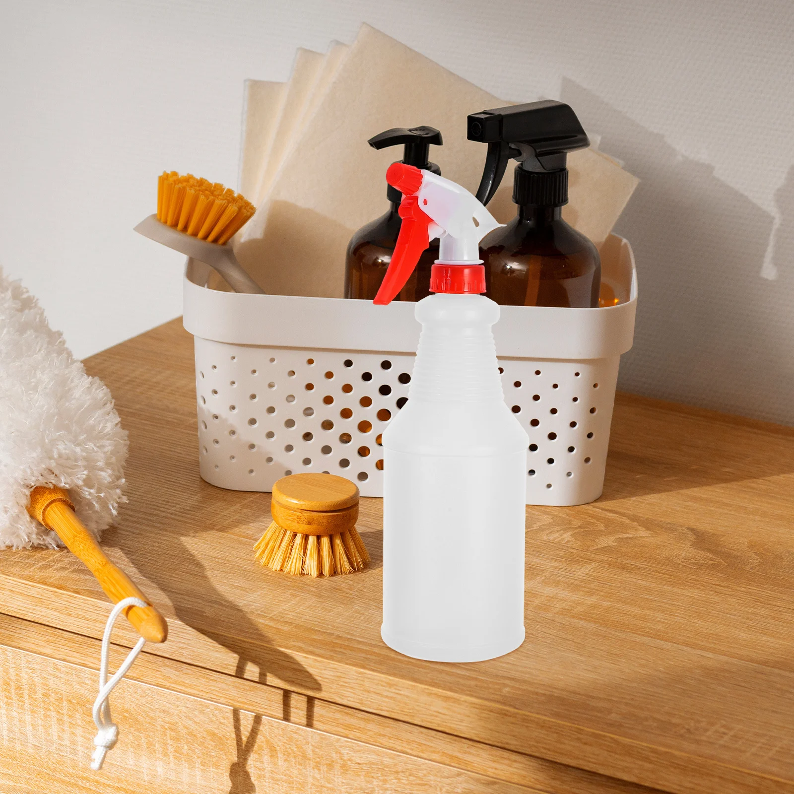 

700Ml Spray Bottle Durable Plastic Leak Proof Adjustable Nozzle For Cleaning Gardening Cooking Oil Grease Removal Multipurpose