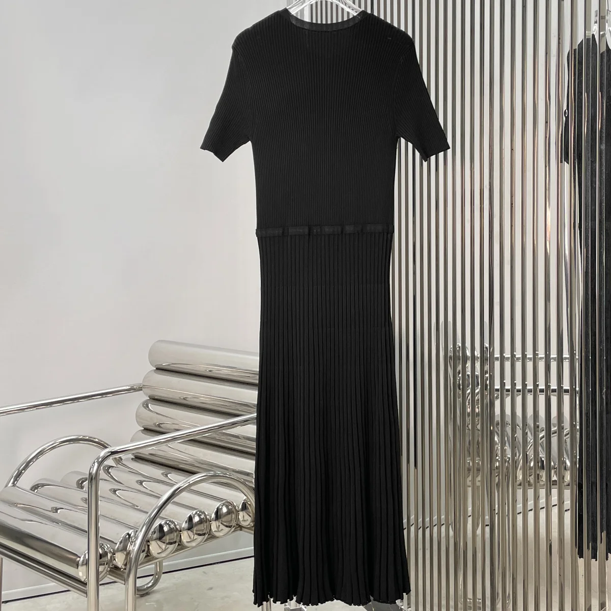 High Quality Women Round Neck Short Sleeve Vertical Striped Midi Dress Waist Bow Decor Swing Hem Casual Long Dress lyt133180