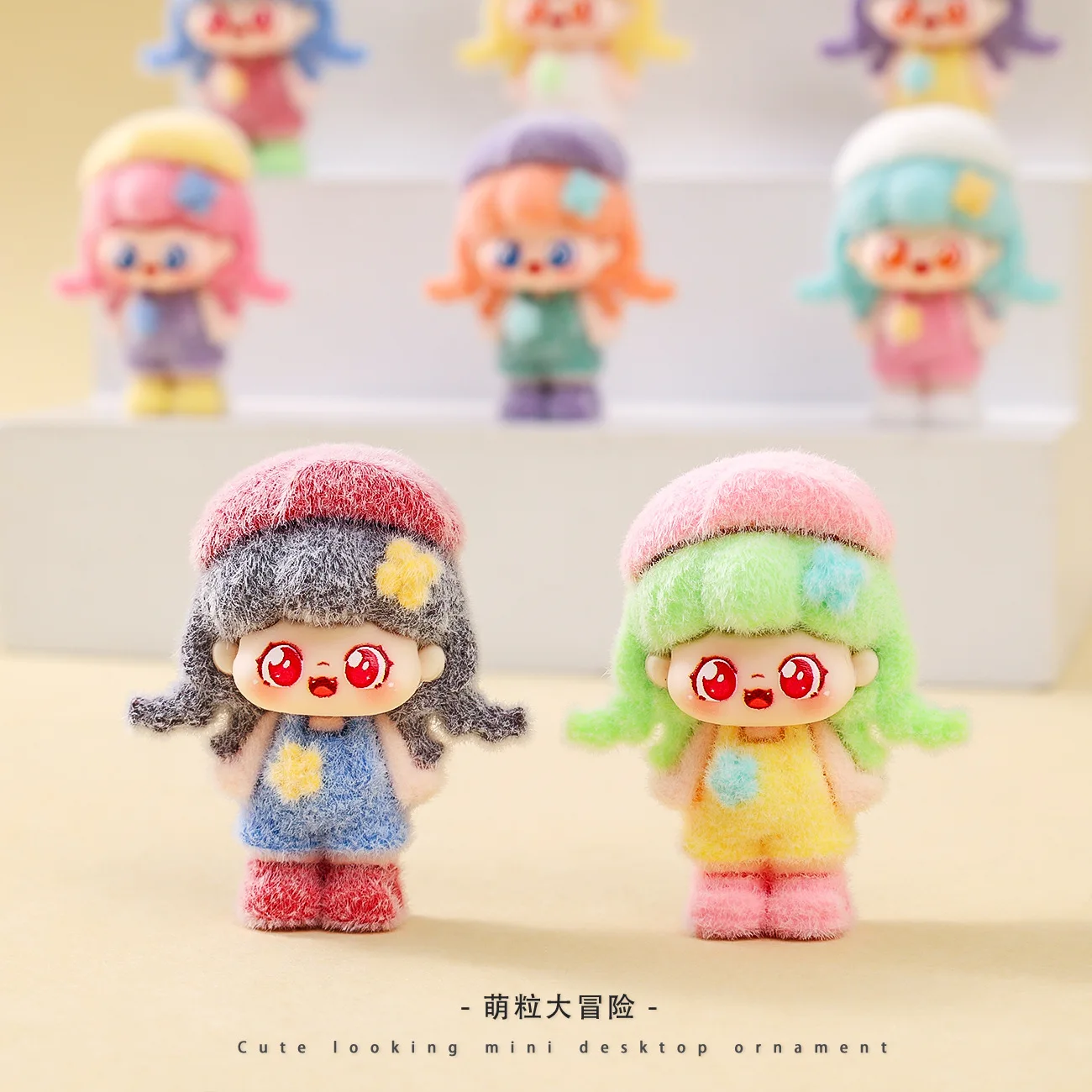 Graziosi ornamenti da tavolo a forma di cagnolino con codini, action figure interattive