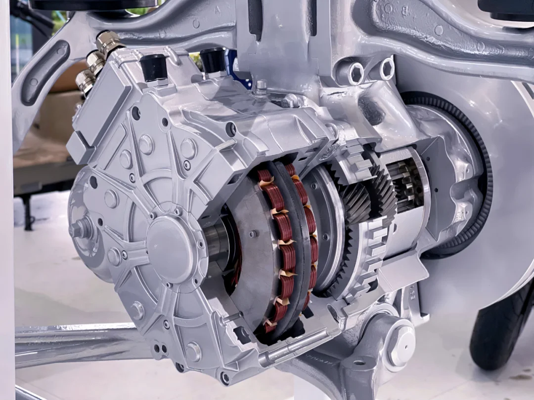 Brogen 300kw 4000 دورة في الدقيقة 9000Nm محوري التدفق محرك السيارة الكهربائية E-axle OEM ODM نموذج جديد منخفض السرعة التجارية EV 13T #4