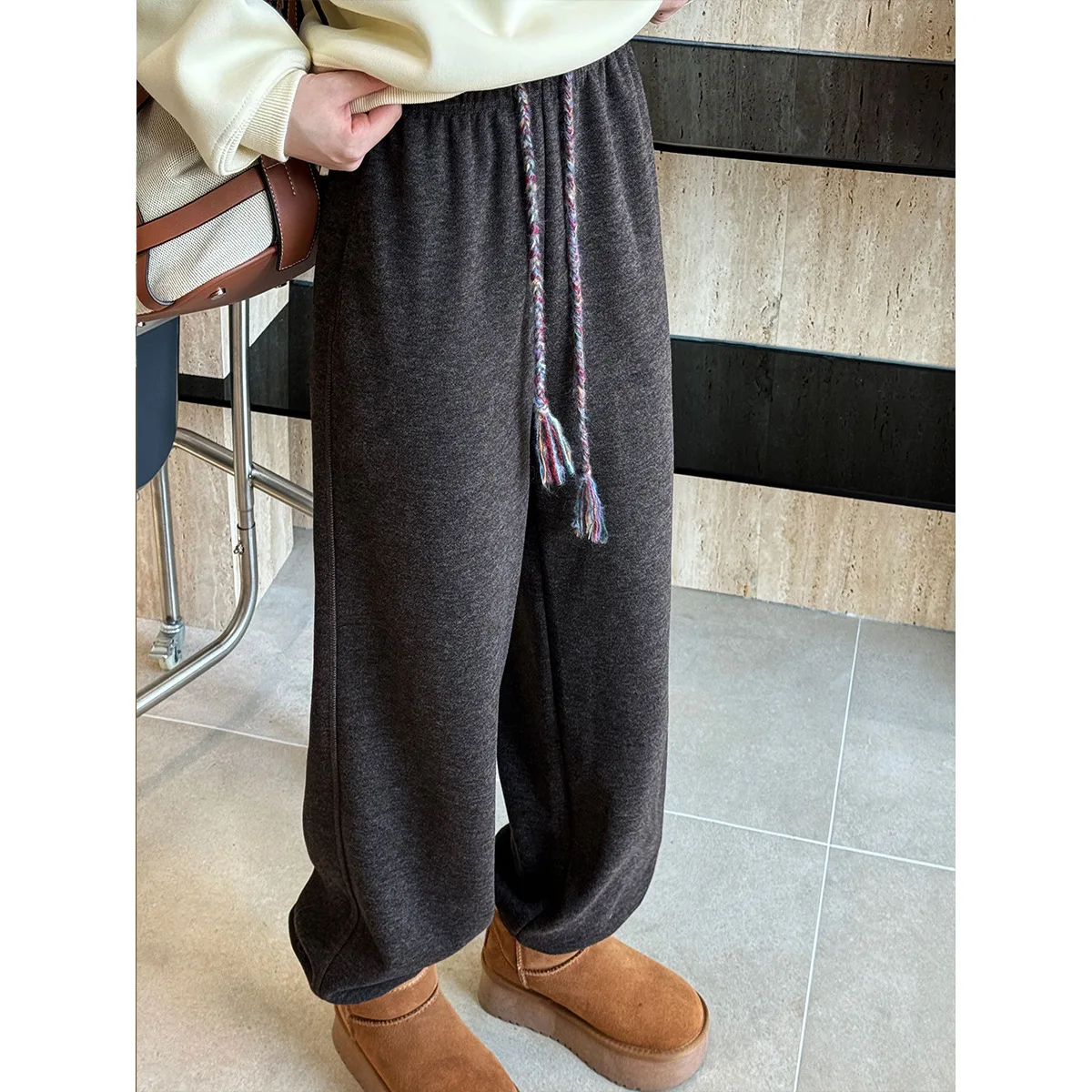 

Casual Colorful Braided Drawstring Guard Pants for Women's Autumn and Winter New Elastic Waist Sports Pants with Leggings Trend