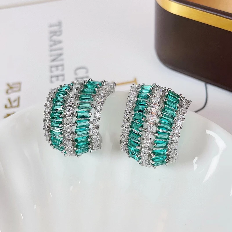 

Роскошные серьги-гвоздики неправильной формы с кубическим цирконием, модный дизайн в форме рулона, изысканные украшения для невесты, годовщины свадьбы, большие шпильки