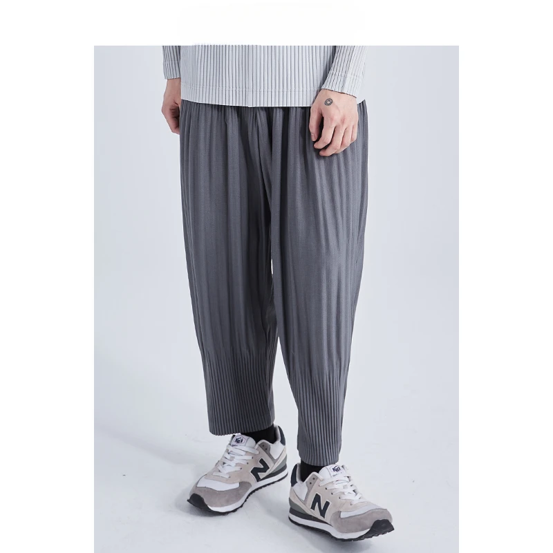 YUDX Japanese Pleated Lantern Straight Pants Summer Loose High Rebound Sweatpants Low Crotch Harlequin Casual Pants Men\'s New