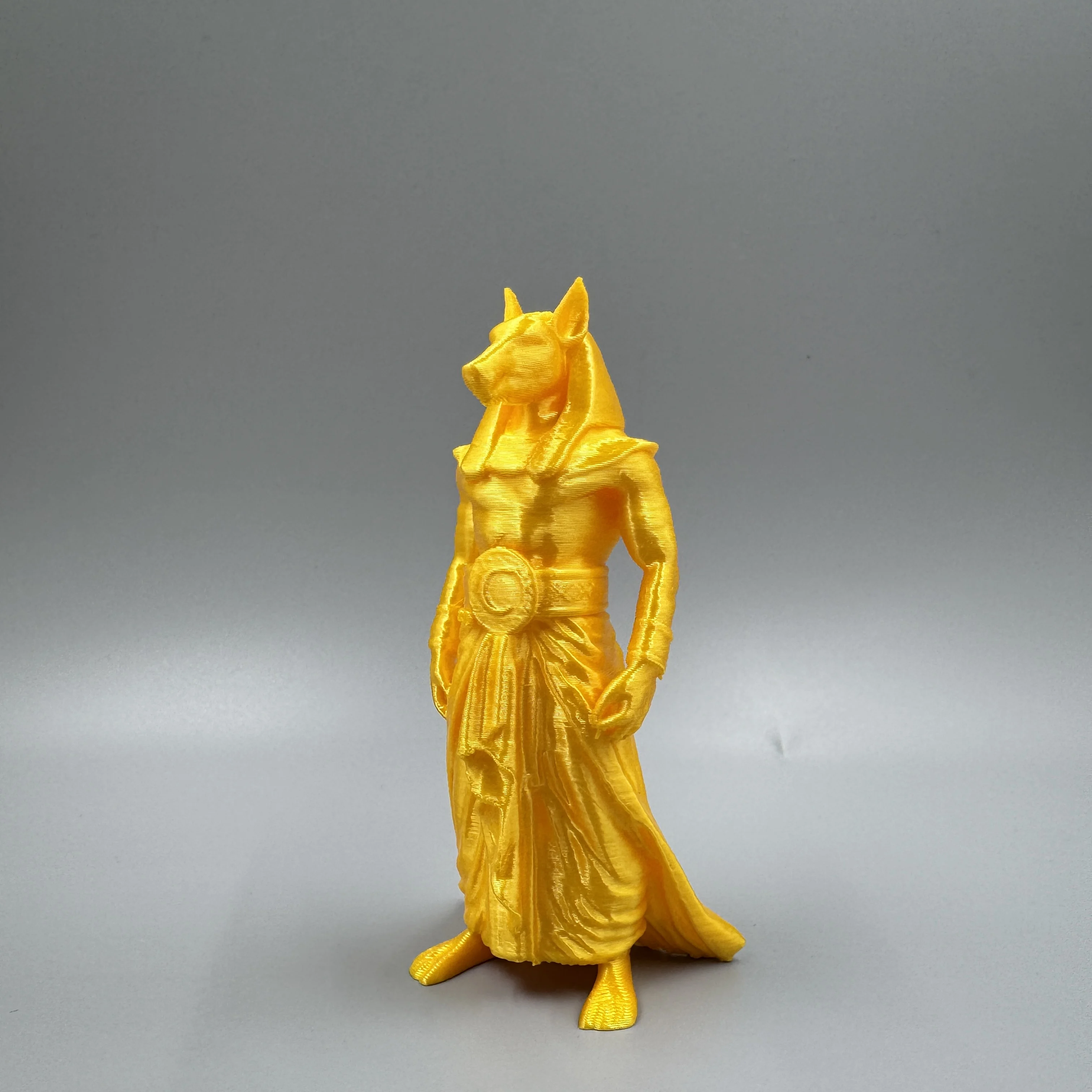 1pc Exquisite Gold Anubis Statue Figurine, suitable for desktop, desk & office embellishment. Great for New Year's Day.