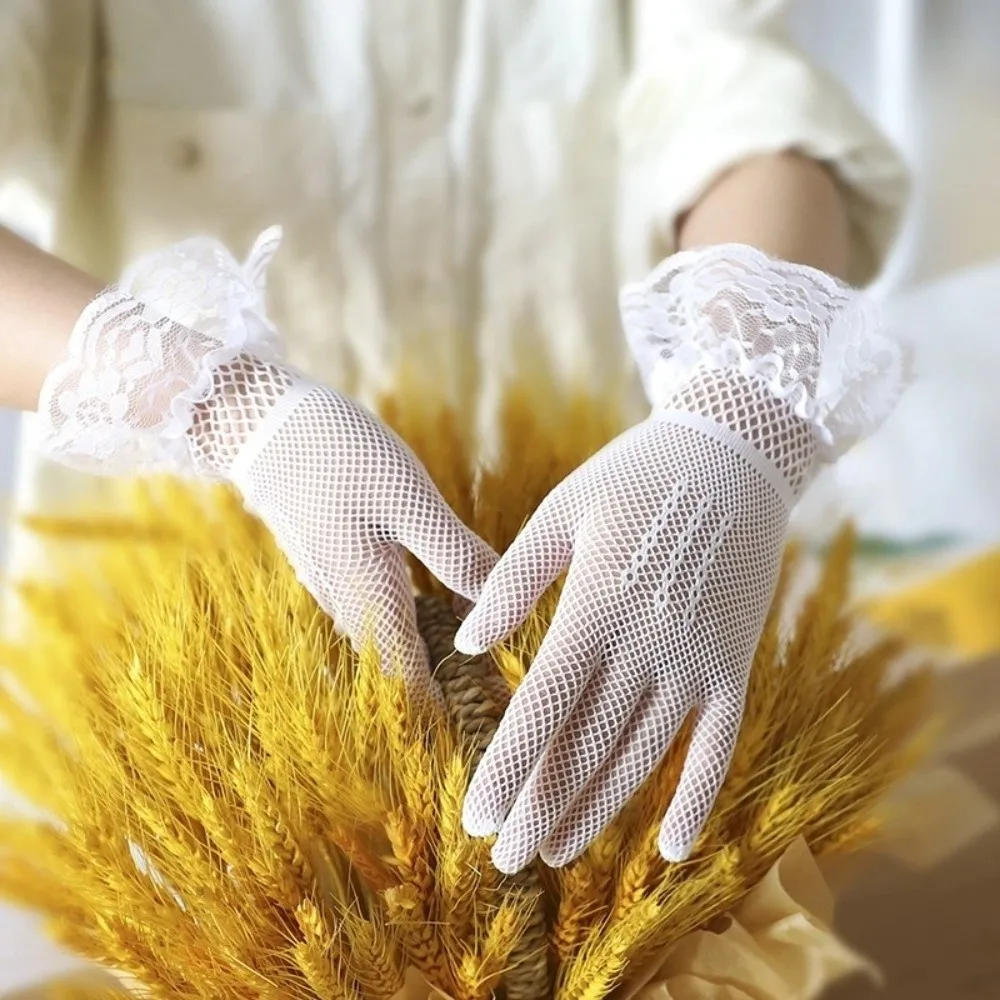 Soft Ruffle Lace Mittens Hollow Out Full Finger Fishnet Mesh Gloves Thin Mesh Driving Gloves