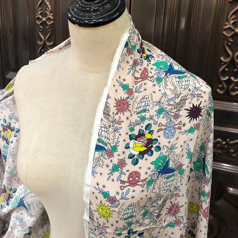 1 meter 100% Mulberry Silk 17 momme Crepe Silk Fabric White Retro Floral Printed 140cm 55