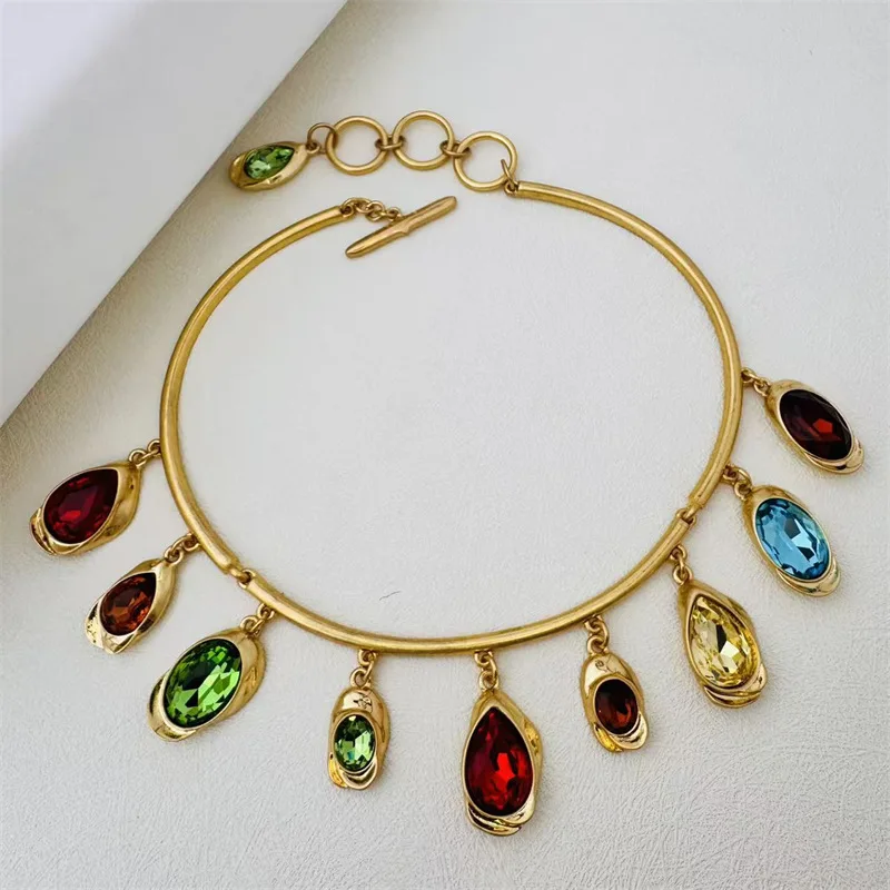 

New Arrival Shiny Crystal Choker Collar Necklace Fashion Niche Design Luxury Color Jewelry High-End Women's Necklace Accessories