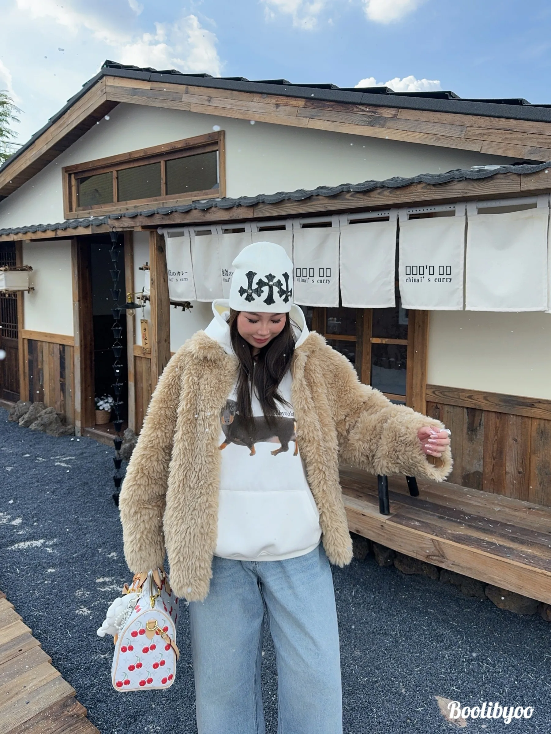 Jaqueta Feminina de Camurça Grande e Elegante Boolibyoo, Solta, em Tecido de Poliéster Sustentável, Estilo Urbano