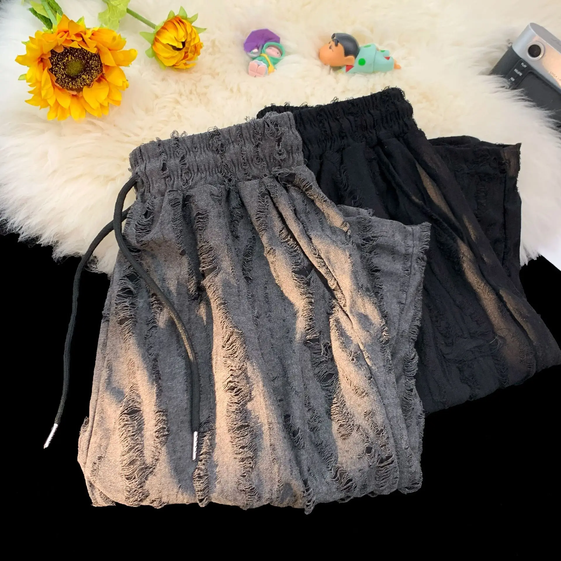 

Broken hole design casual shorts for boys in summer, loose and breathable, trendy brand, versatile straight tube sports