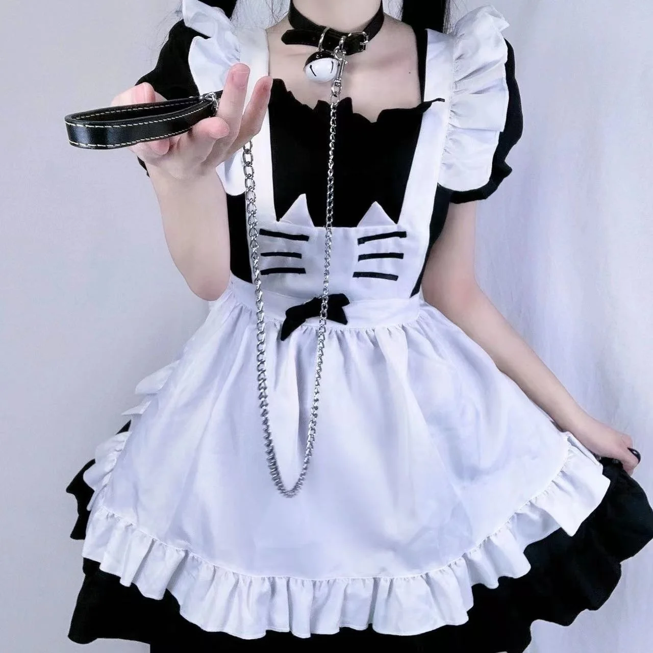 Tenue de demoiselle d'honneur chat mignon noir et blanc, robe de cosplay de restaurant, uniforme lolita pour fille mignonne