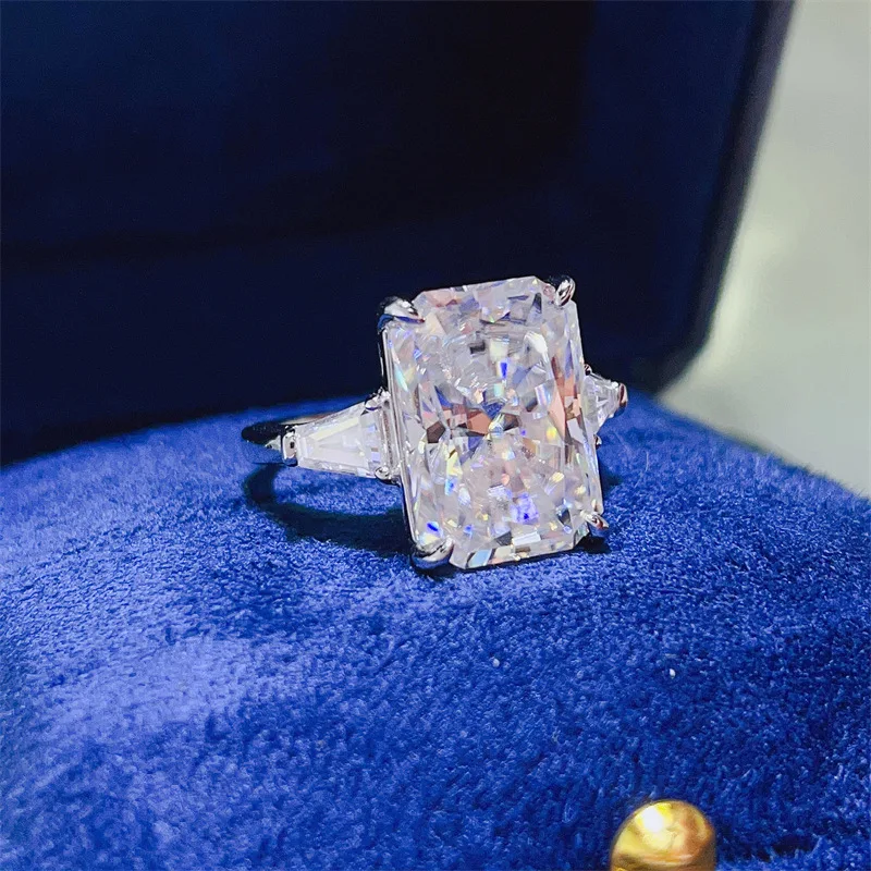 Radiant Cut 5/10Ct D Color Moissanite Diamond Ring 925 Sterling Silver Party Wedding Band Rings for Women Engagement Jewelry