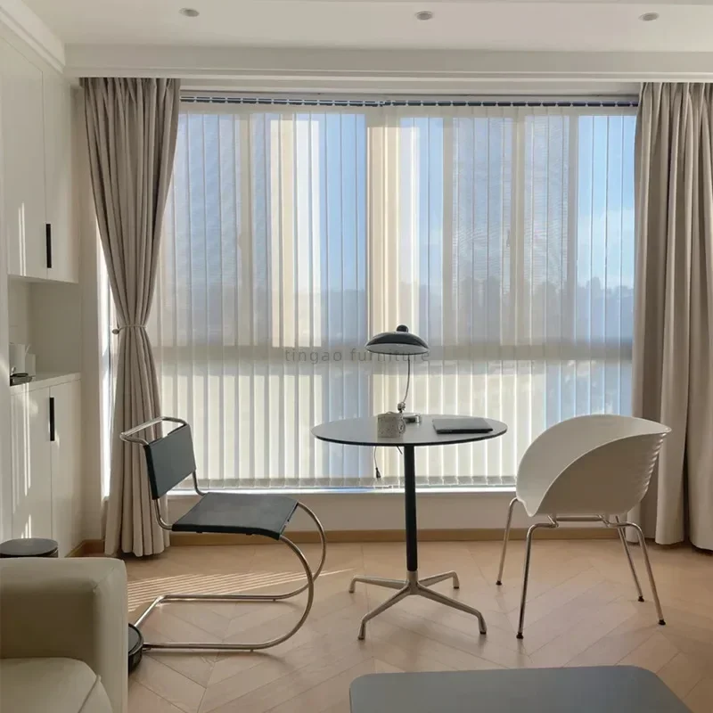 الشمال الفاخرة الأبيض شل تصميم كرسي بسيط البلاستيك الكتب كرسي المطبخ الطعام كراسي غرفة نوم مسند الظهر