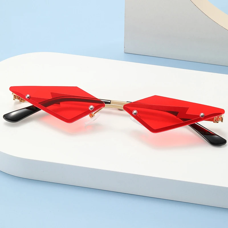 Y2K Randlose Dreieck-Sonnenbrille für Damen und Herren, Modische Geometrische Sonnenbrillen für Party, Club, Festival, Accessoires, Schattierungen
