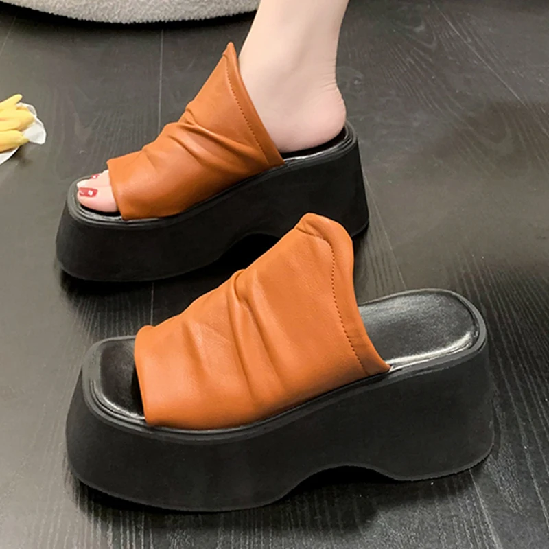 Summer Women Slippers 8CM Platform Non-Slip Sandals Wedges Shoe Outdoor Clogs Fashion Design Beach Vacation Slipper Casual Shoes