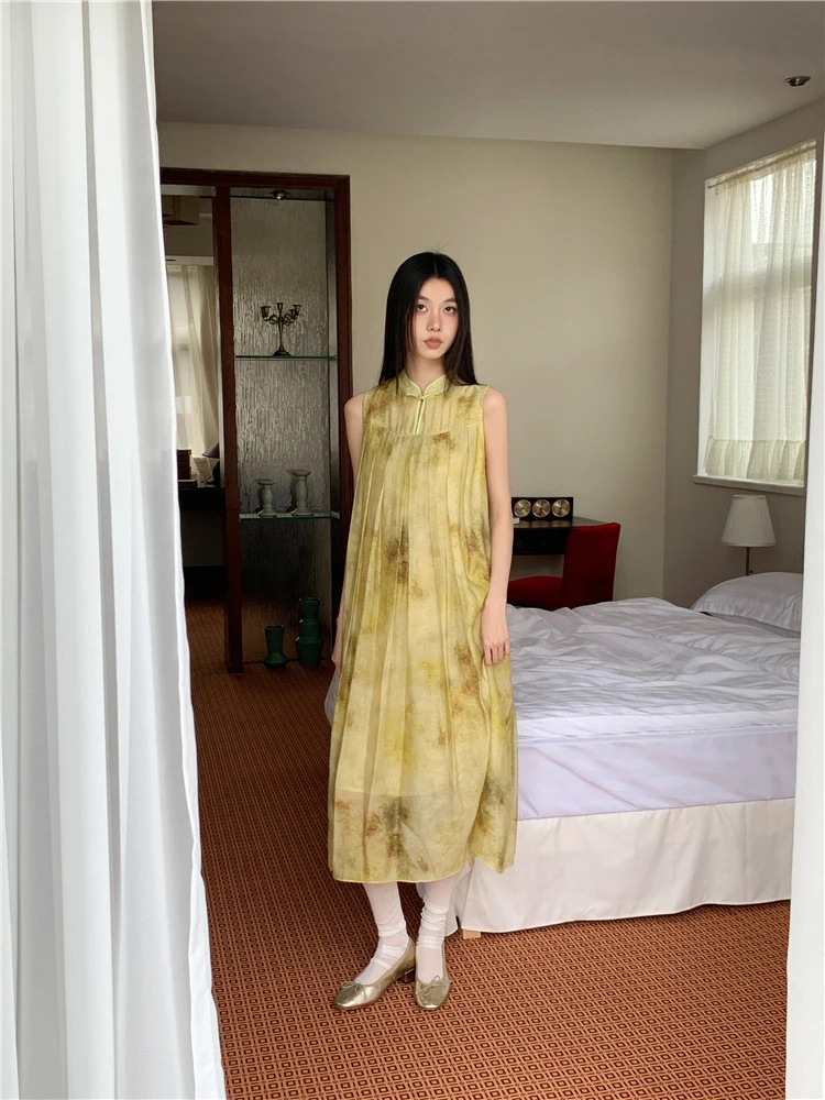 CHEERART Vintage amarillo Floral sin mangas vestidos largos transparentes 2025 mujer suelto plisado vestido Midi fluido ropa de verano