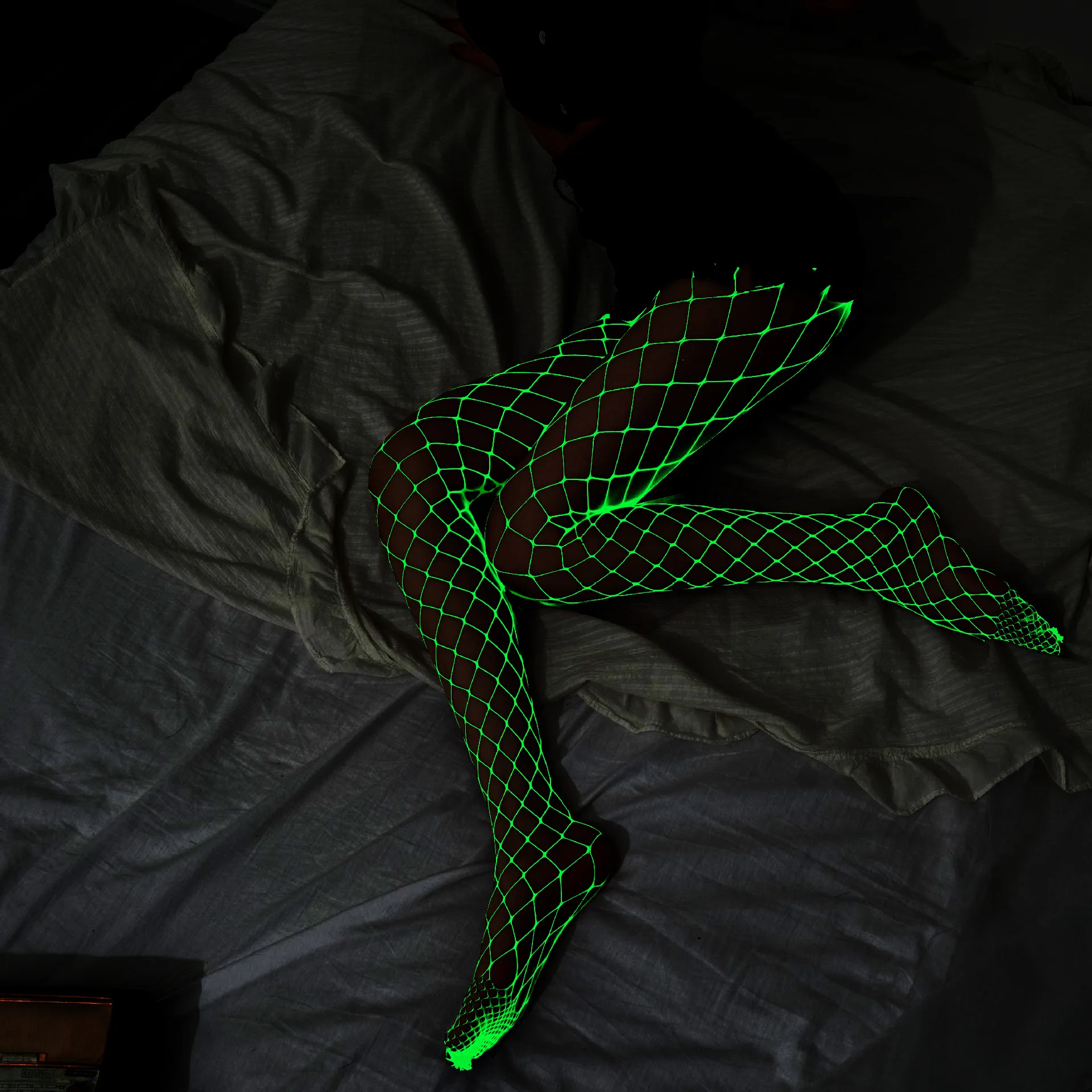 Large Size Luminous Stockings Glow In The Dark Pole Dance Clubwear Hollow Out Crotchless Pantyhose Sexy Lingerie Fishnet Tights