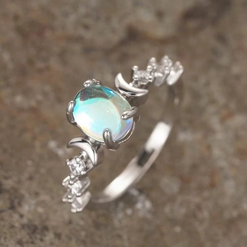 Huitan Chic Trendy Small Moon Ring Women Simulated Moonstone