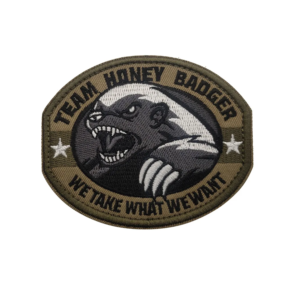 Ironing Patches Boost The Morale of The Outdoor Honey Badger Embroidered Patches on The Flat-top Guy Jacket As Arm Badges.
