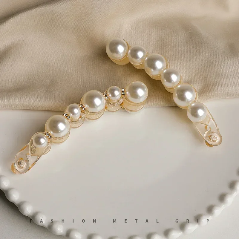 Elegant Pearl Banana Clip Ins Fashion Banana Clip Vertical Clip Twist Ponytail Holder Hairpin Simple Headdress Hair Accessories