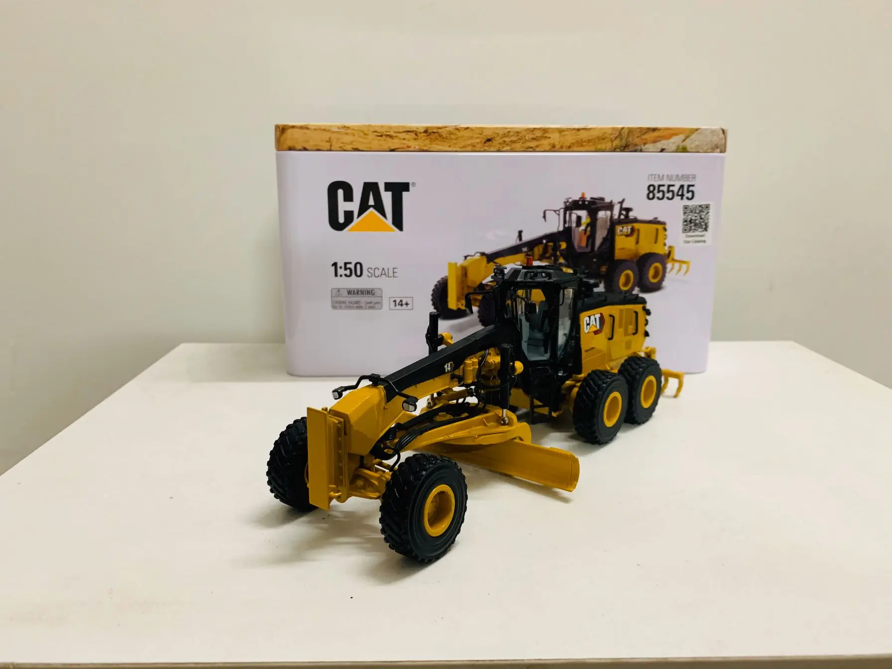 Dm 14 Motor Grader 1:50 Schaal Metalen Model Door Diecast Masters 85545 Nieuw In Doos