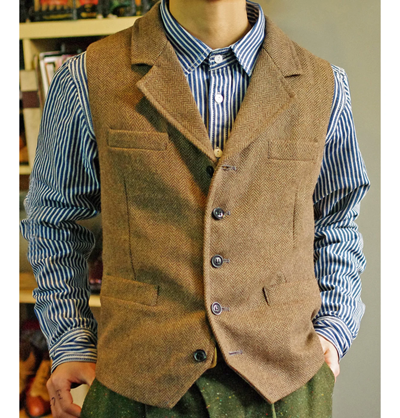 

Men's Herringbone Tweed Vest British Wedding Premium Wool Blend Suit Vest Business Formal Dress Vests Waistcoat