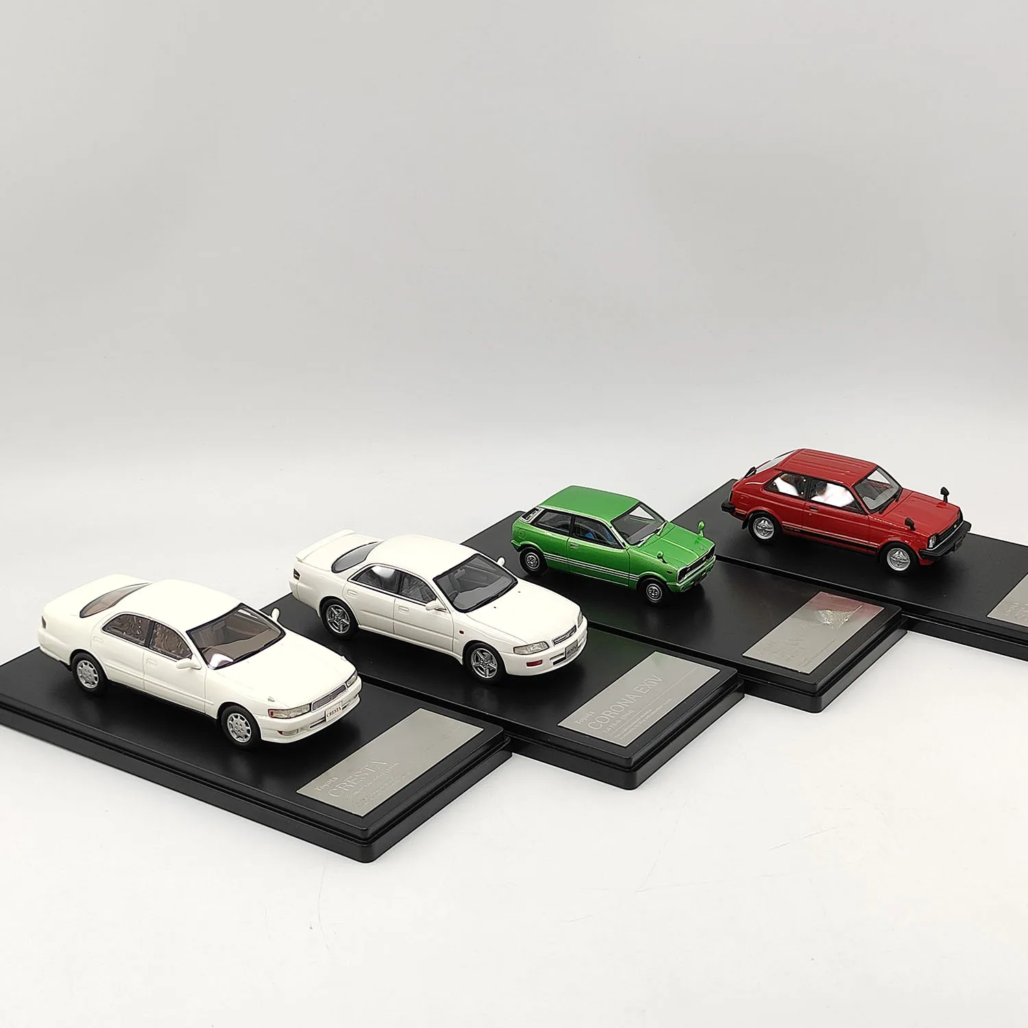 Hi-Story 1:43 meerkleurig hars automodel verzamelbaar speelgoedcadeau souvenir displayornament