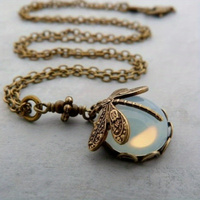 Bohemian style retro fashion pendant necklaces, the perfect gift jewelry for women's banquets or festivals