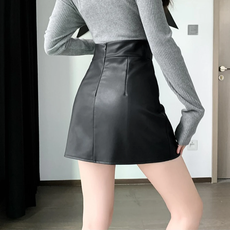 레트로 PU 가죽 미니 스커트 여성 가을 겨울 고품질 하이웨이스트 폴드 스커트 우아한 오피스룩 블랙 지퍼 팔다 2025
