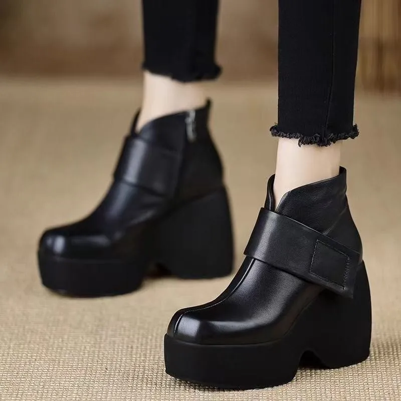 

Women's Shoes Designer Platform Ankle Boots 2026 New Retro Style Wedge High Heels for Women Black Fashion Boots Zapatos De Mujer