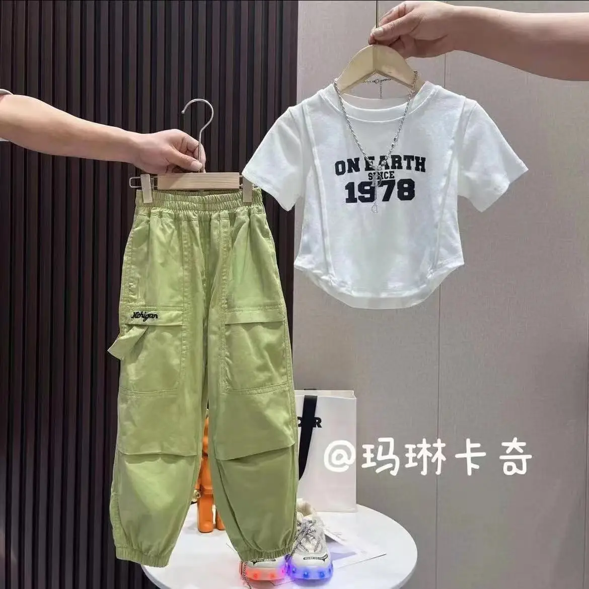 Girls' Suits Summer New Short-sleeved Tops Simple Design + Thin Overalls Two-piece Suits for Casual Wear Loungewear Outfit