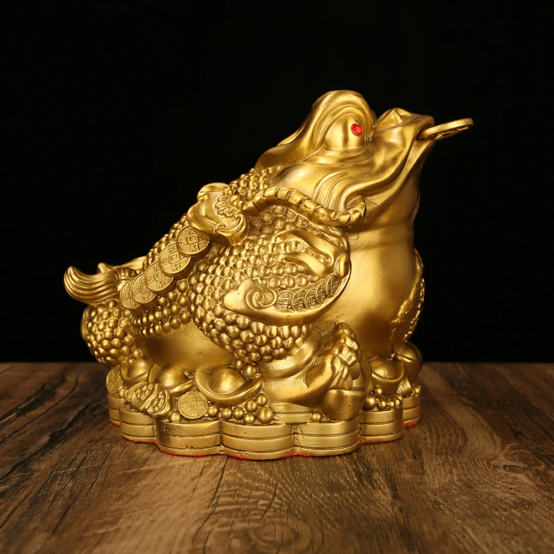 

Brass Gold Toad Day Fighting Gold