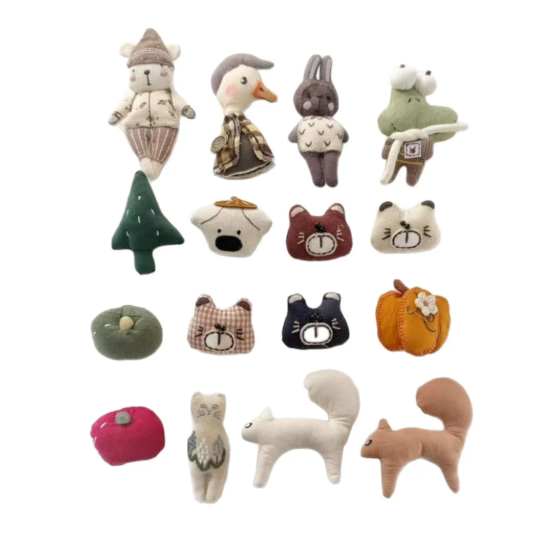 

Милая брошь-котенок: плюшевая 3D-значок в виде лесного животного для рюкзака, шляпы, сумки, украшение для сумки