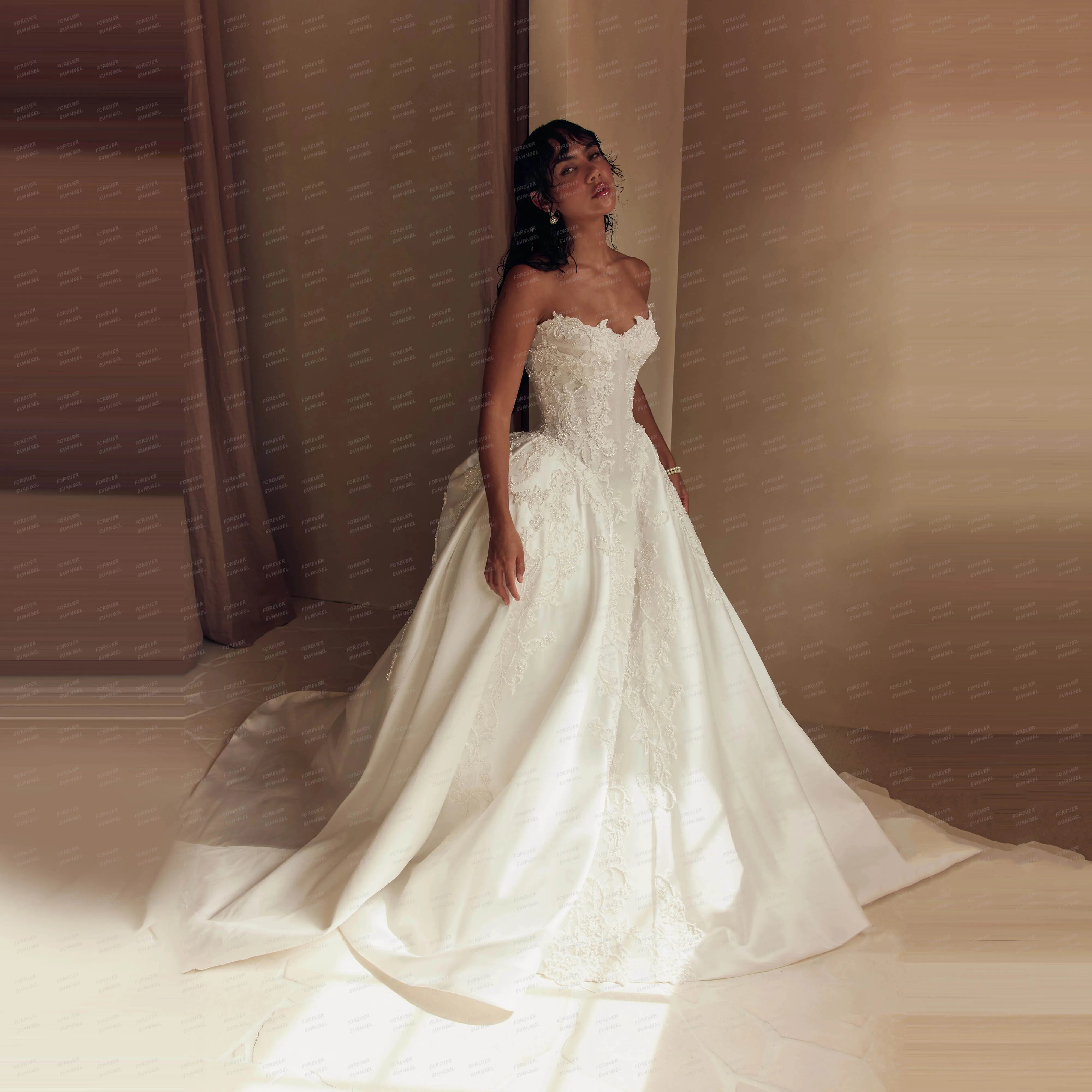 Luxury Appliques Wedding Dresses Woman A Line Sweetheart Sleeveless Bride Gowns Ruffles Customized Satin Vestidos De Novia Party