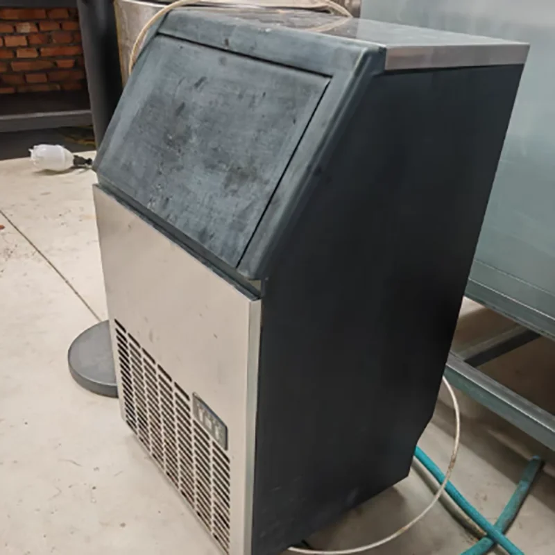 Commercial Cube Ice Maker 50 KG/24H Freestanding Auto Clear Liquid Freezer Ice Generator Machine Home Appliance