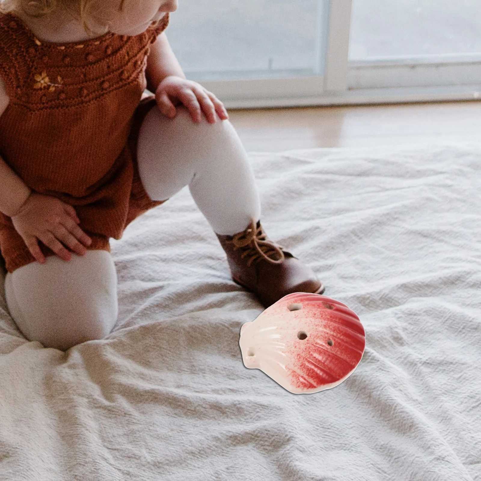 

2Pcs Strawberry Shell Ceramic Ocarina 6-Hole Beginner Wind Instrument Portable Music Practice Instrument for Kids Adults