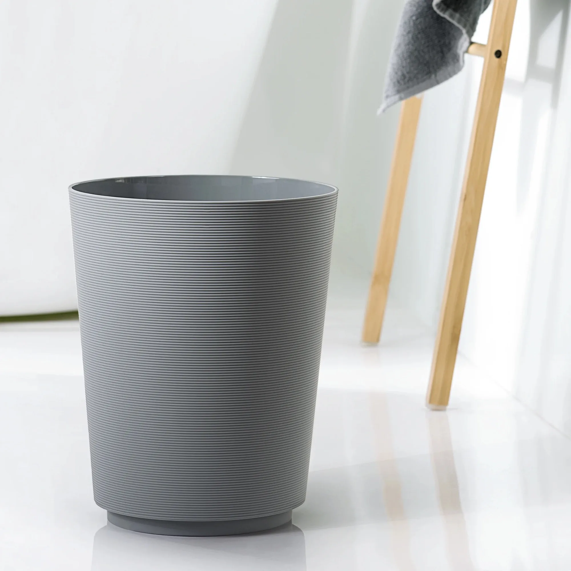 Soft Touch Ribbed Plastic 1.98 Gallon Wastebasket in Grey for Bathroom, Kitchen and Bedroom