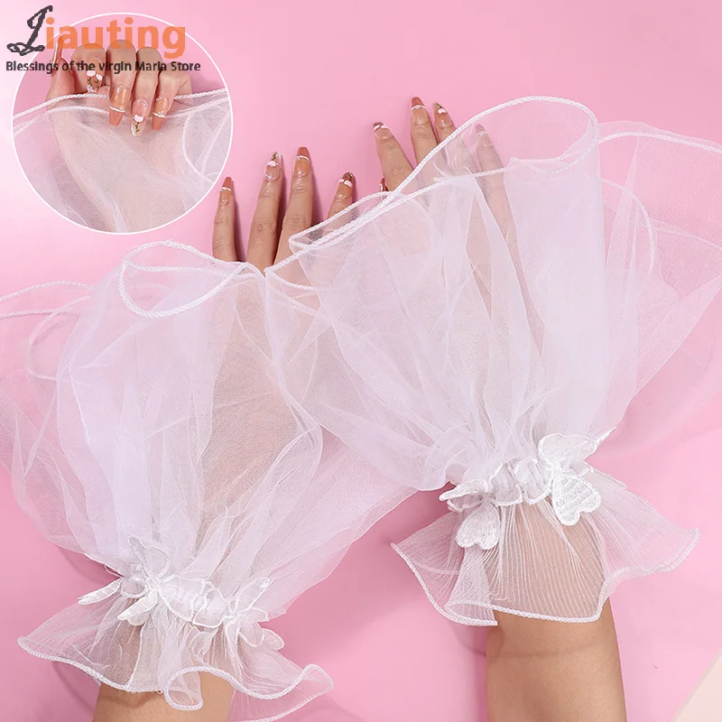 Fluffy Sleeve Manicure Photo Background Wedding Tulle Enlarged Cuffs Handheld Showing Decoration Nail Enhancement Photography