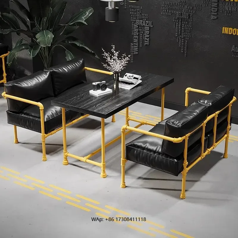 Modern Industrial Creative Iron Table and Chair Set for Tea Coffee Barbecue Shops for Restaurant Use