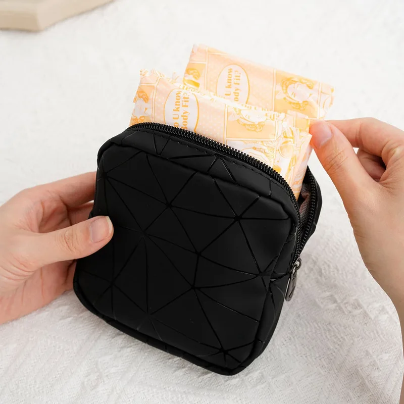 

Coin Purse Makeup Bag Tampon Storage Bag Sanitary Napkin Bag Student Sanitary Pads College Dorm Essentials Women Cosmetic Bag