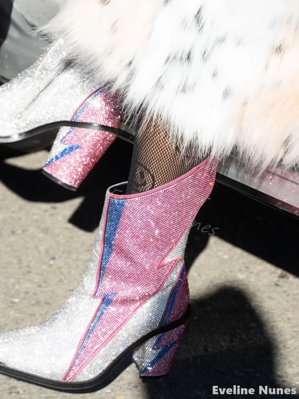 Bling Bling Crystal Lightning Design Ankle Boots Women Pointed Toe Chunky Heels Cowboy Boots 2024 Catwalk Punk Rock Short Boots