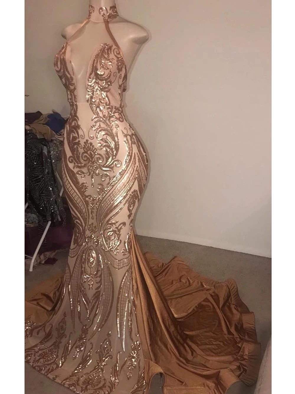 High Neck Front Deep V Hollow Prom Dress For Women Mermaid Sequined Lace Stitching Satin Celebrity Evening Party Robe De Soiree